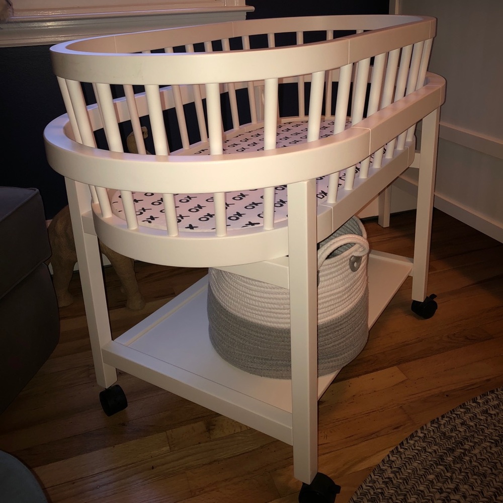 Pottery Barn Bristol Bassinet
